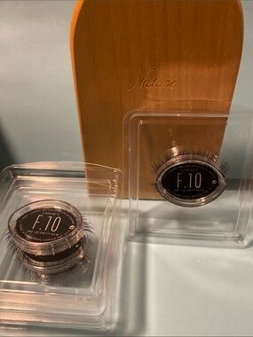 Lashify F10 eyelashes - Black